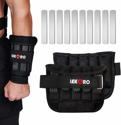 Black weightlifting belt and wrist wraps with Lekoro branding on a white background