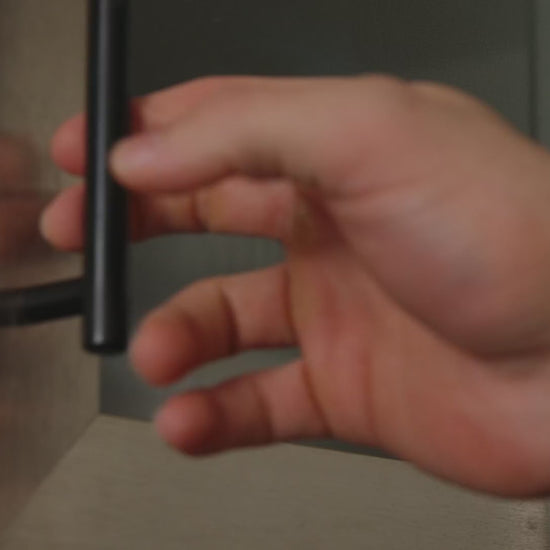 Creatine Monohydrate Powder fueling increased strength and power output during weightlifting.